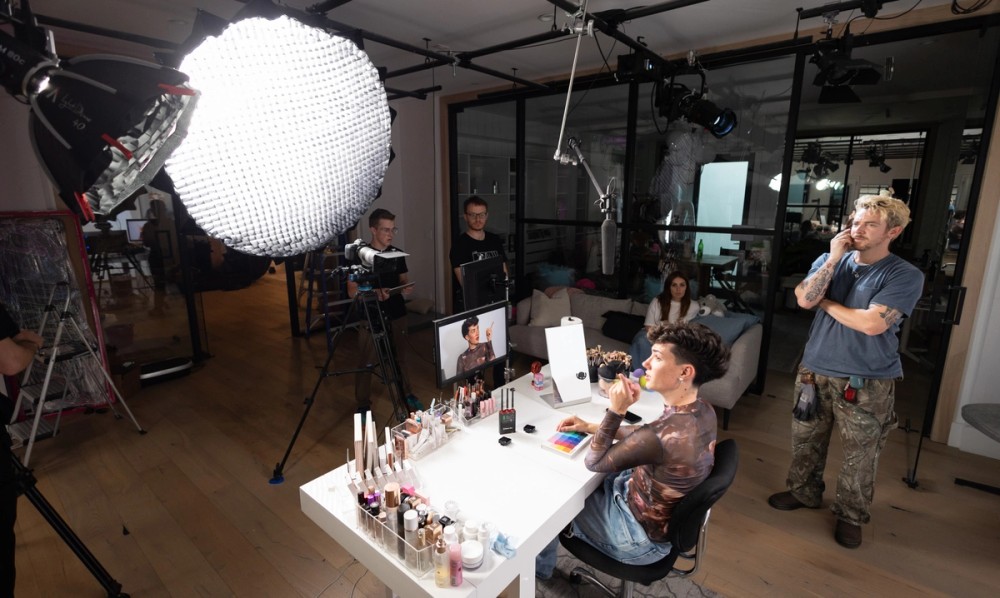 Dialing in the look of the STORM 1200x key light on the Tutorial set