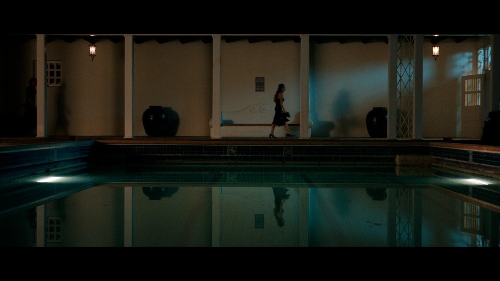 Lauren (Lizzy Greene) and Lucas (Garrett Wareing) argue on location